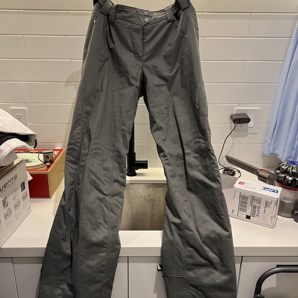 Womens Phenix Ski Suit. Jacket size 10, Pants size 12. Perfect condition. - Picture 7 of 10